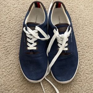 Men’s shoes